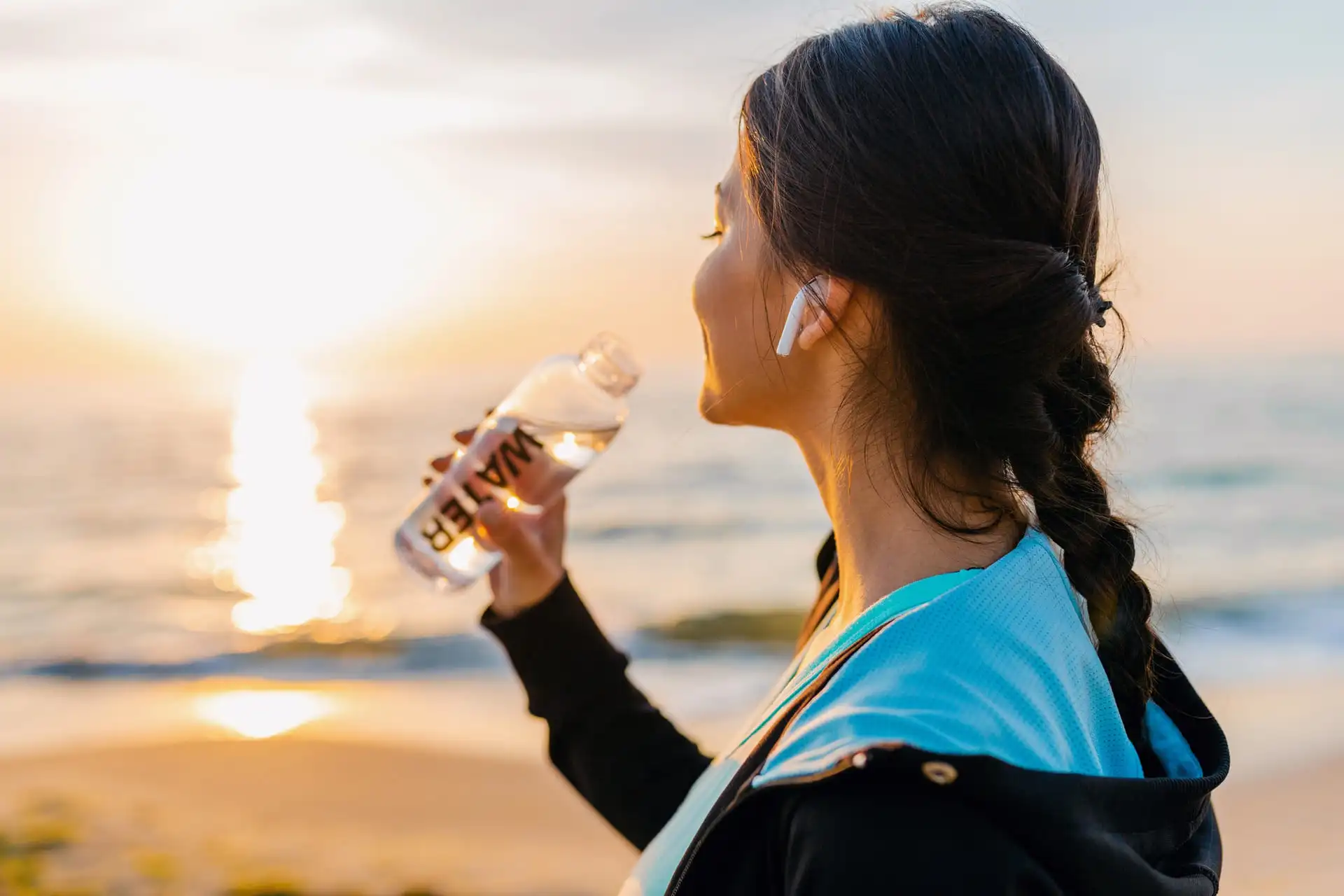 el renacimiento de tu cuerpo descubre cómo el beber agua puede transformar tu bienestar soluciones inteligentes solucionint